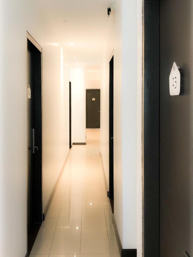 ฮาโกะ เอ็กซ์เพรส สกุทัย บารุ Hotel ยะโฮร์บาห์รู ภายนอก รูปภาพ